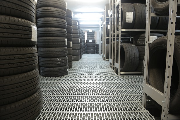 Vehilce tyres in warehouse